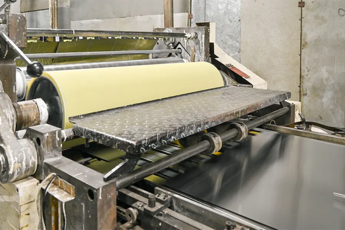 Aerosol can printing process